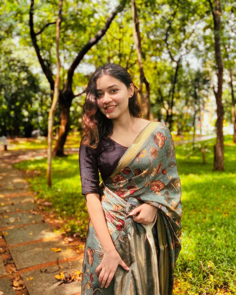 Anshika Verma IPS Wiki