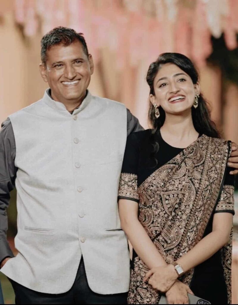 Neha Byadwal IAS father