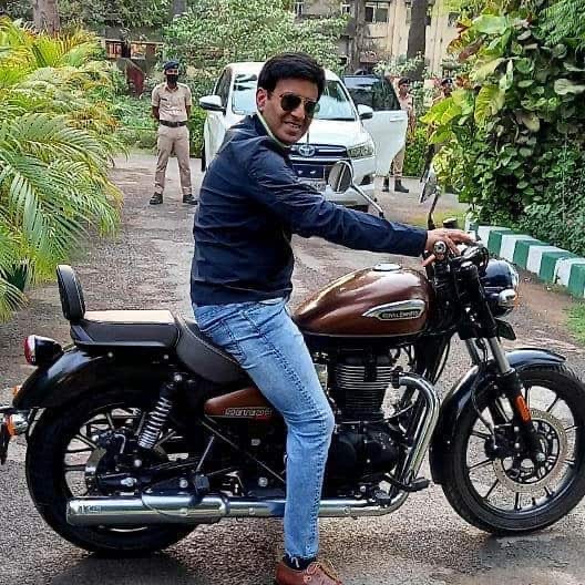 Amit Lodha IPS Net Worth