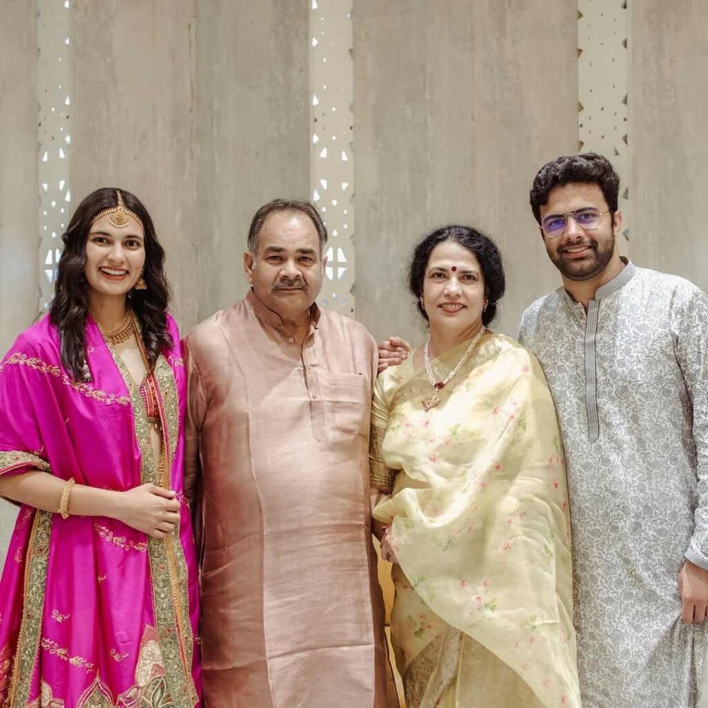 Aashna Chaudhary IPS Family